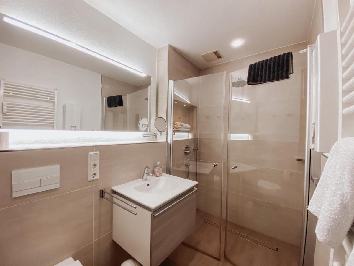 Auf Halbinsel Scheid In Direkter Ufernaehe Apartment